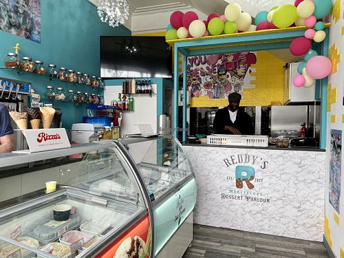 Overall atmosphere   at Reddy's Marvellous Dessert Parlour in Aberdeen