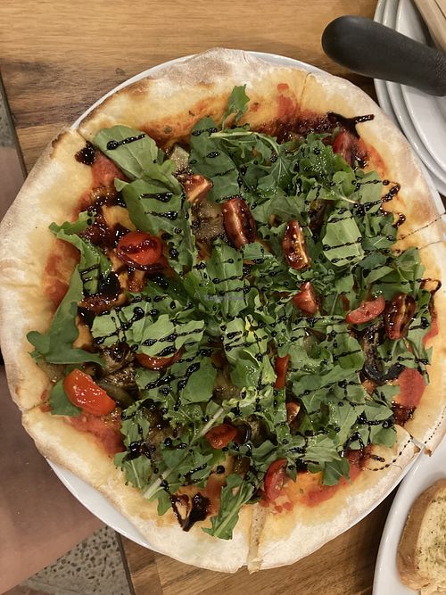 Pizza vegetal without cheese  at EataBrgr in San Andres