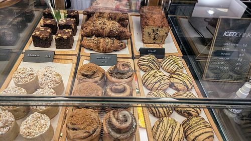Cakes at Nanø Coffee Lab in Mallorca
