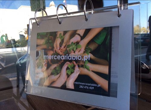 Menu Binder at Mercearia Bio in Portimao