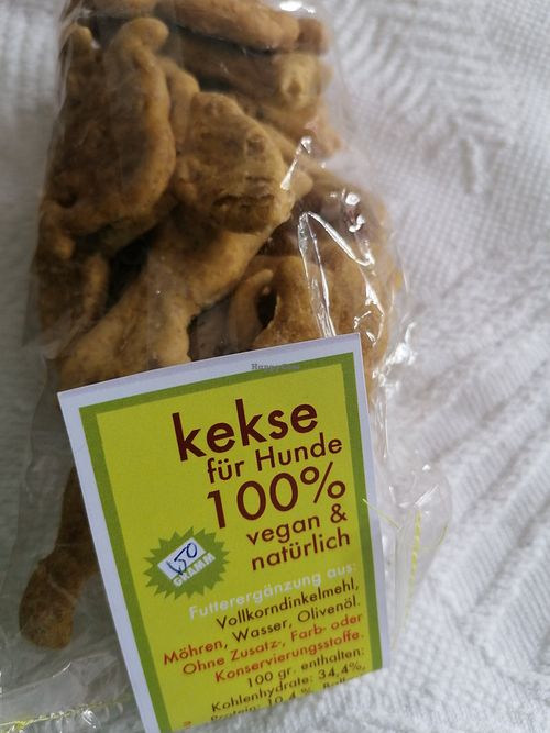  at hundsfutter in Madrid