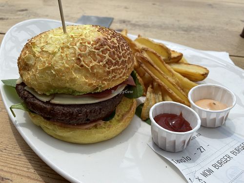 Vegan burger  at FCO - Burger In - T1 in Fiumicino