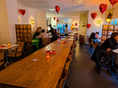 Inside of Al Catzone Pizza Napovegana at Al Catzone Pizza Napovegana in Berlin