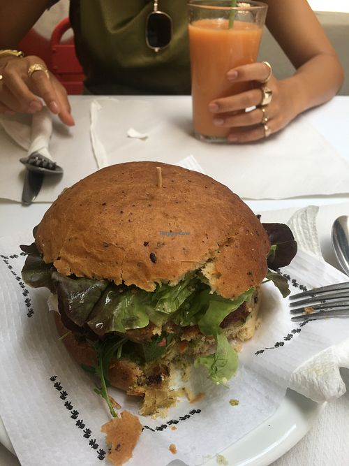  Vegetal burger at Veggie Garden - Dels Angels in Barcelona