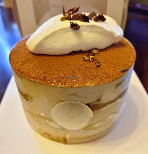 Vegan Soy Milk Mochi Tiramisu 純素豆乳麻糬提拉米蘇 👍 at The White Cake in Kowloon