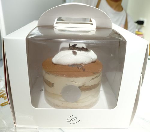 Vegan Soy Milk Mochi Tiramisu 純素豆乳麻糬提拉米蘇 👍 at The White Cake in Kowloon