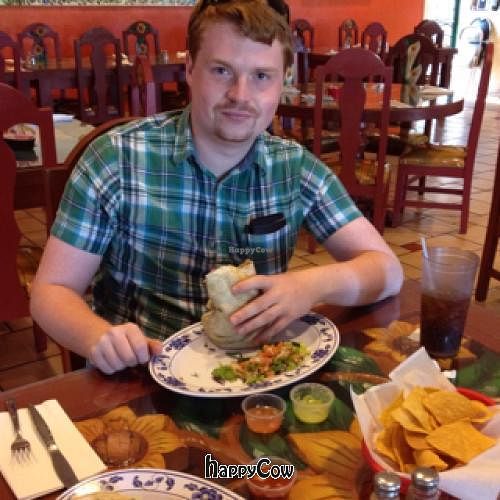 vegan burrito and tacos at El Papagayo in Carmichael