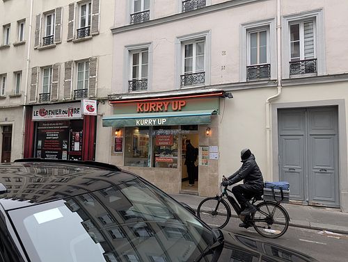Von außen at Kurry Up in Paris