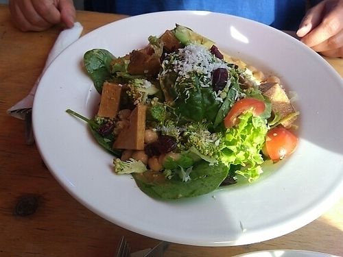 Tofu Salad at EmmaPea Vegan Food and Bar in Berlin