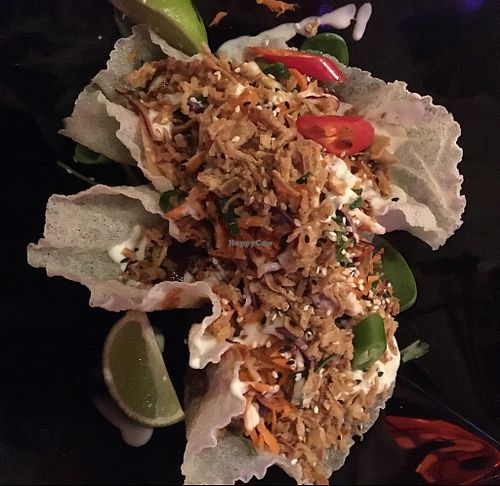 Asian- inspired tacos at EmmaPea Vegan Food and Bar in Berlin