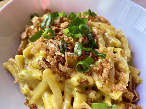 mac/cheese at EmmaPea Vegan Food and Bar in Berlin