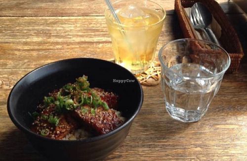 Roast Soy Meat Bowl smalltalk at Vegans Cafe and Restaurant in Kyoto