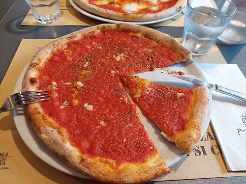 Marinara 7 eur at Pummarò in Pienza