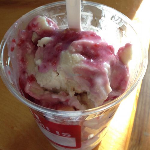 Raspberry Beret Tsoynami  at nami Vegan Sweets in Phoenix