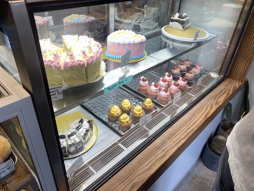   at Trick or Treat Vegan Sweets (formerly Canelita Sweets) in Osaka