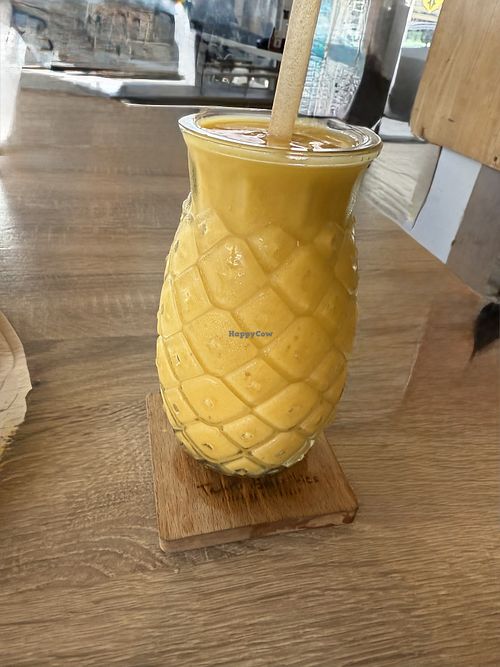   at Tahiti Smoothies in Tahiti