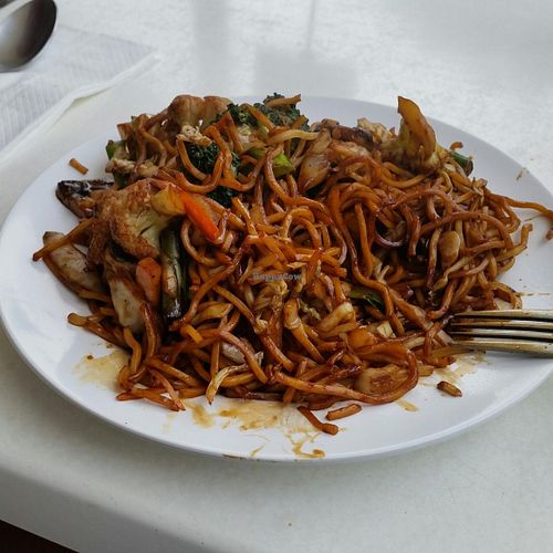 vegetarian mee goreng at The Hub's Wok in Fortitude Valley