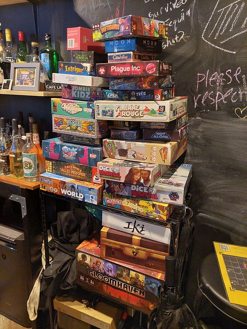 Boardgames at Cafe LA in Osaka
