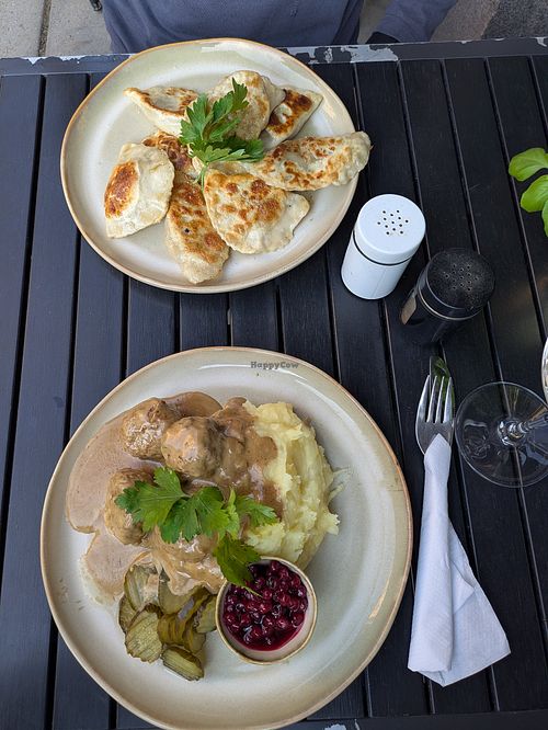 Dumplings and vegballs at  Verte in Stockholm