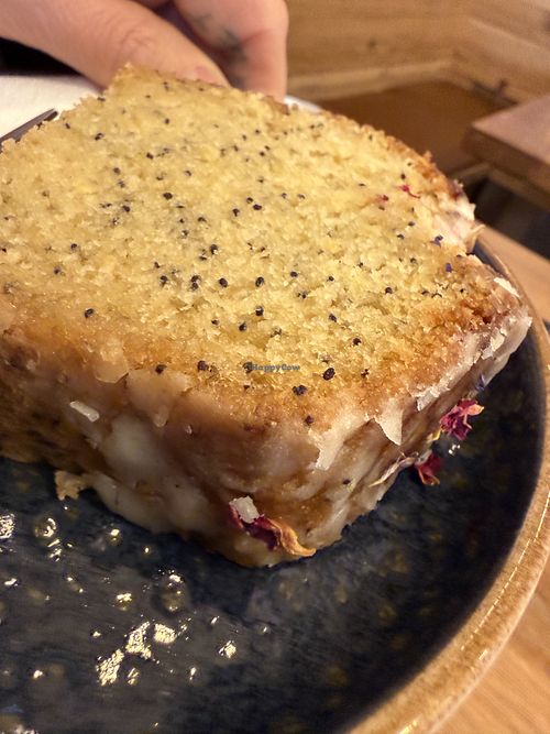 poppy seed cake vegan  at KARACHO in Aschaffenburg