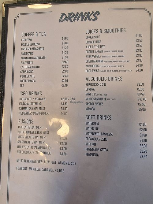  at Surfin Coffee & Bowls in Costa Da Caparica