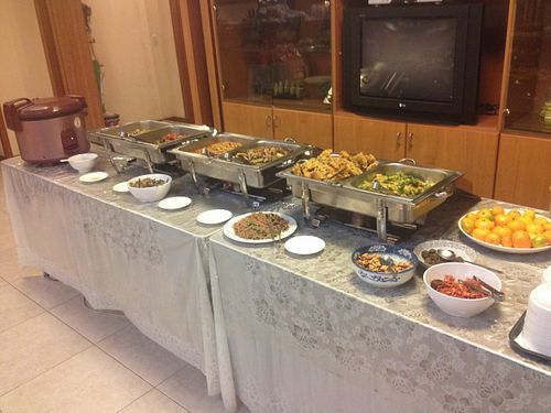 Buffet selection.  at Di Shuei Restaurant in Seoul