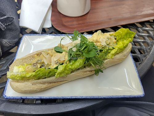 Good options! Vegan or vegan option available things labeled on menu, including panini's, jacket potatoes, cakes, etc at Vennels Café in Durham