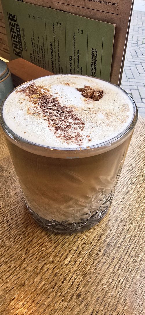 Dirty chai latte at Koffiebar Knisper in Venray