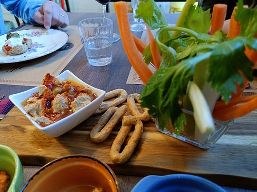 Hummus di ceci at Mini Bar Garden Bistrot in Molfetta