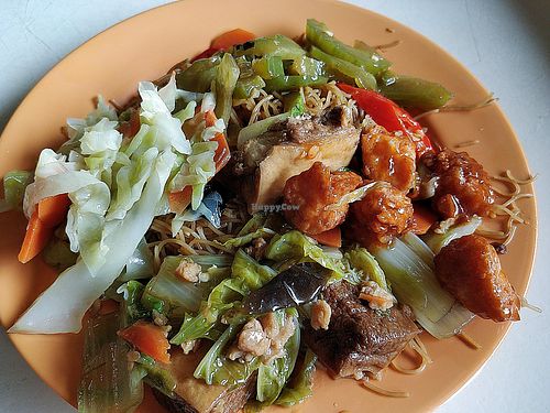 Economic bee hoon at Bishan Vegetarian 碧山素食 in Central Singapore