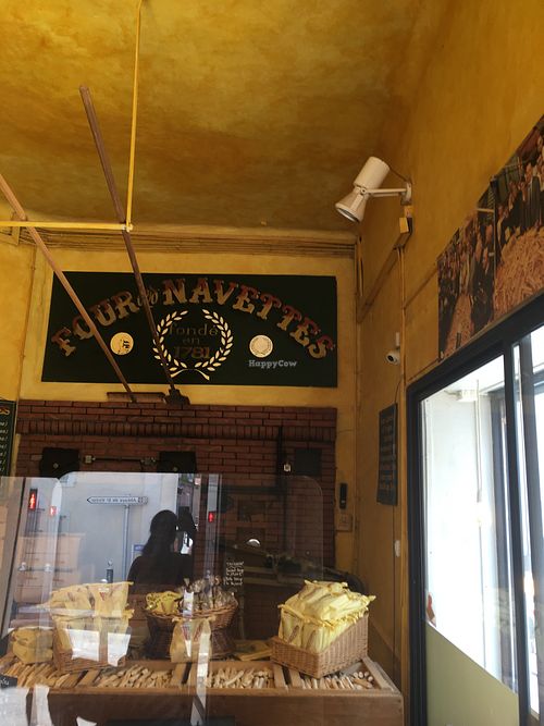 Inside at Four des Navettes in Marseille