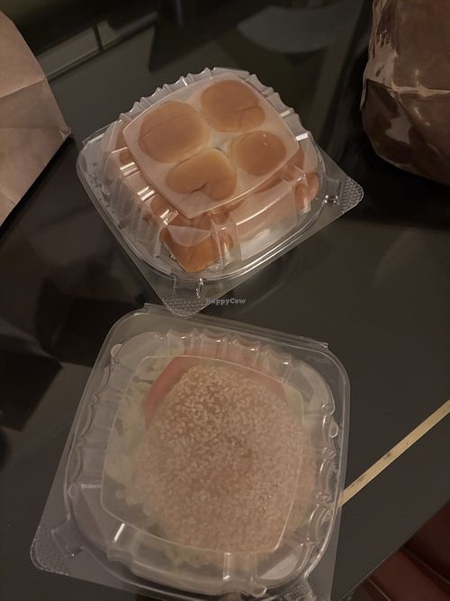 NON VEGAN spicy basil burger & impossible burger  at Plant B in Chicago