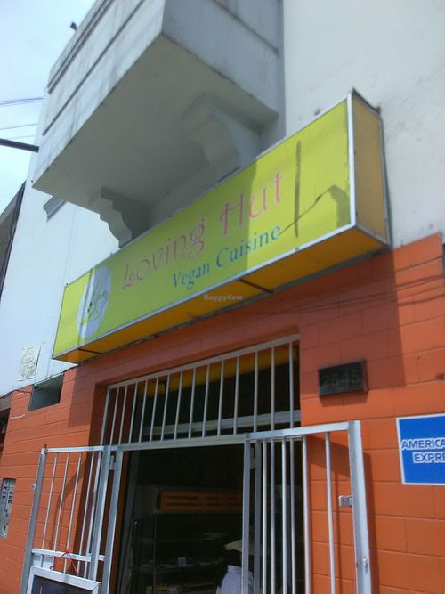 Entry at Loving Hut Lince in Lima