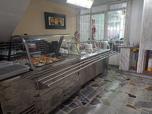 Buffet at Natural Food Plaza & Rincon Vegetariano in Armenia