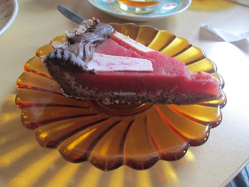 Frozen raw cake at Vegedajnia Nalanda in Wroclaw