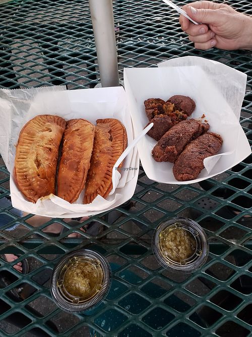 Alcaplanta and Empanadas at Mambo Nando's in Keansburg