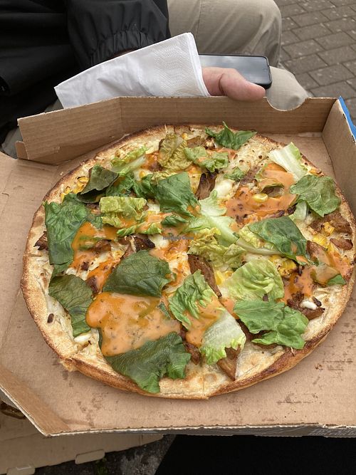   at Domino's Pizza - Eschersheimer Landstraße in Frankfurt