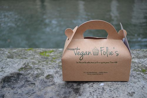 Cute little togo box, the woman didn't have any forks though so I had to eat my cheesecake with my hands. at Vegan Folie's in Paris