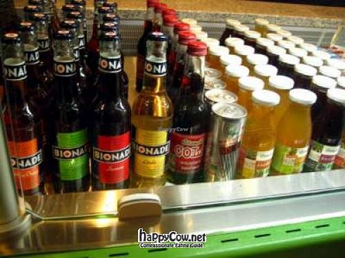 Cold drinks at Vegan Folie's in Paris