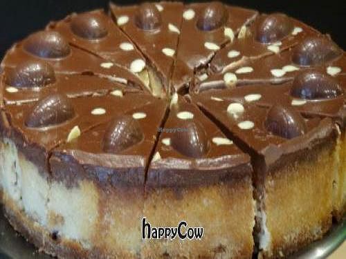 delicious easter cheesecake  at Vegan Folie's in Paris
