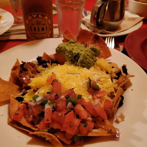 Vegan nachos at Swingers Hollywood in Los Angeles