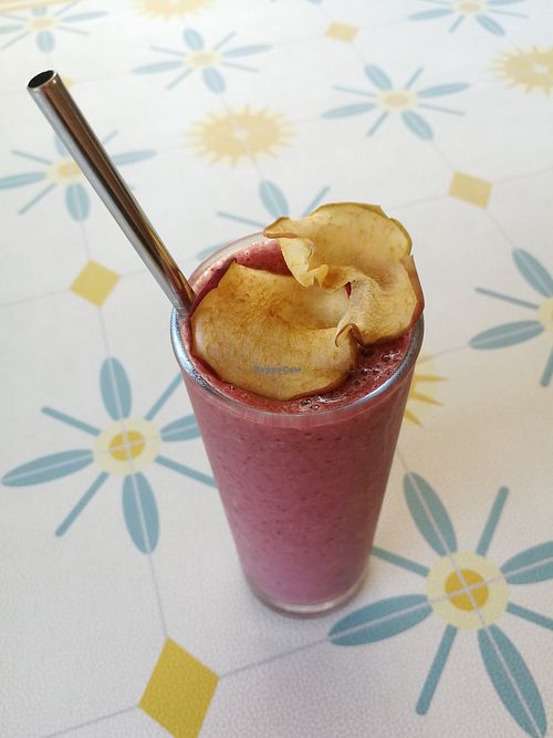 fruit smoothie at Jiao Food - 春嬌小吃部 in Donghe