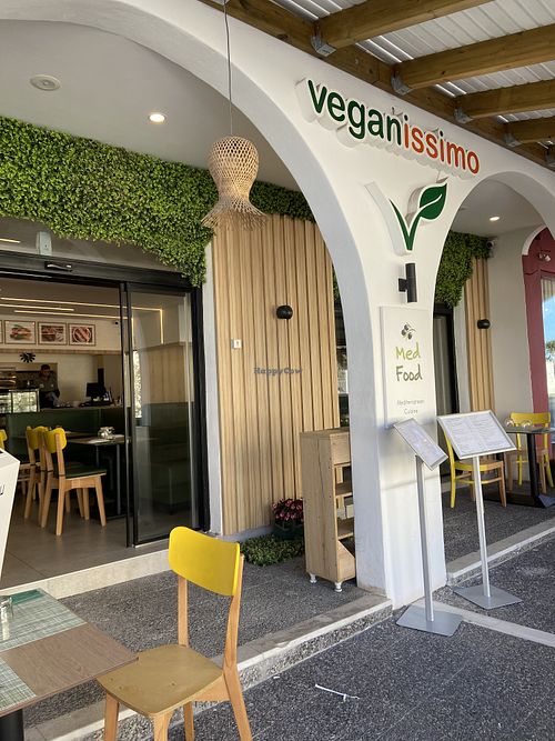  Veganissimo and Med Food are the same building   at Veganissimo in Santorini
