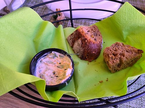 Tzatziki at Veganissimo in Santorini