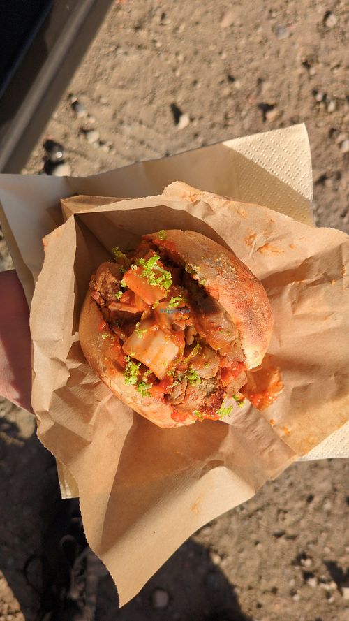 Power roll (Seitan and Kimchi) at Happen Poel in Poel