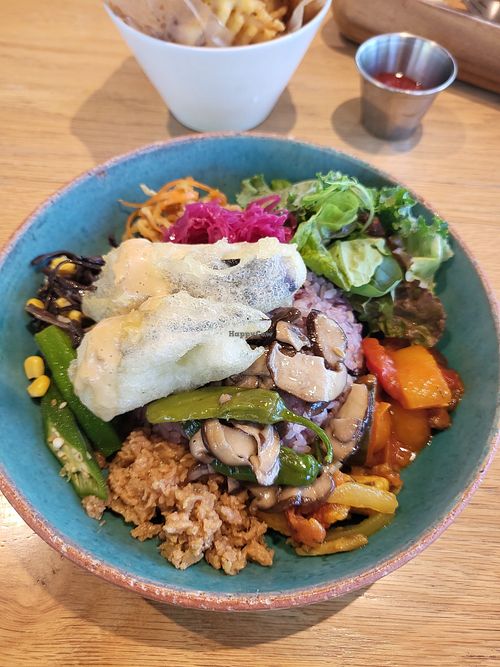 Vegan at Northern Eight Coffee in Kobe