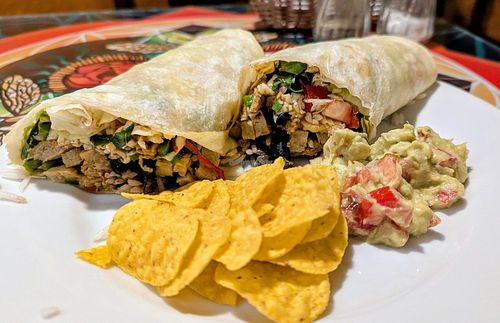  at Casa Hood in Banos