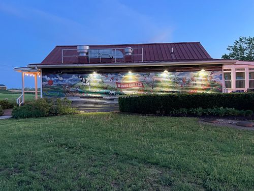 Beautiful setting at Windy Corner Market and Restaurant in Lexington