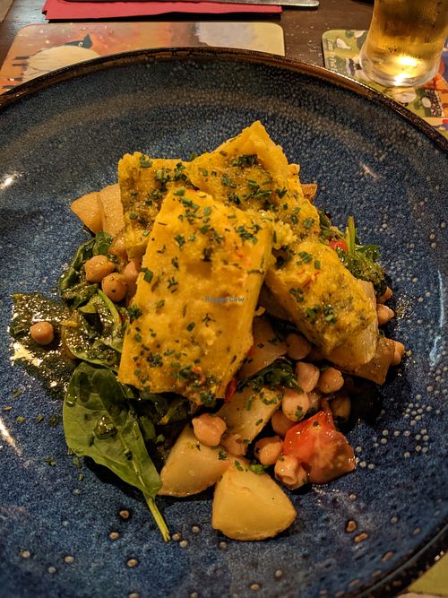 Warm salade with polenta, Potato, spinach etc at Edinbane Inn in Isle Of Skye