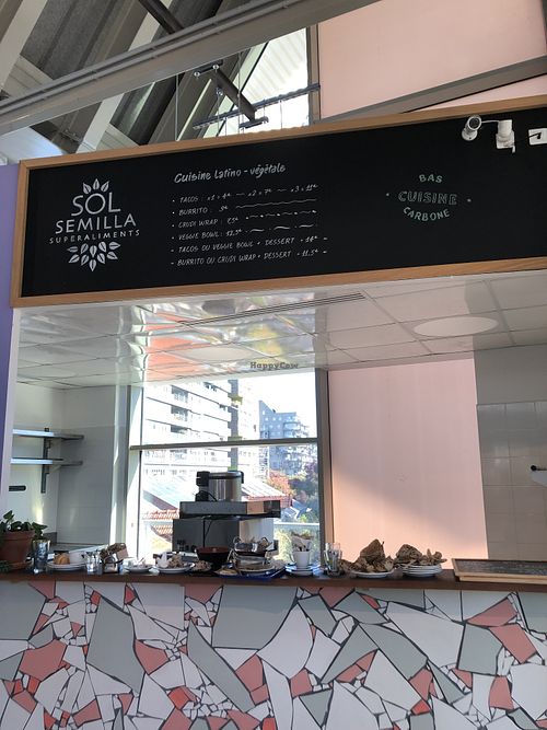 Place and menu  at Sol Semilla - HOBA Food Court in Paris